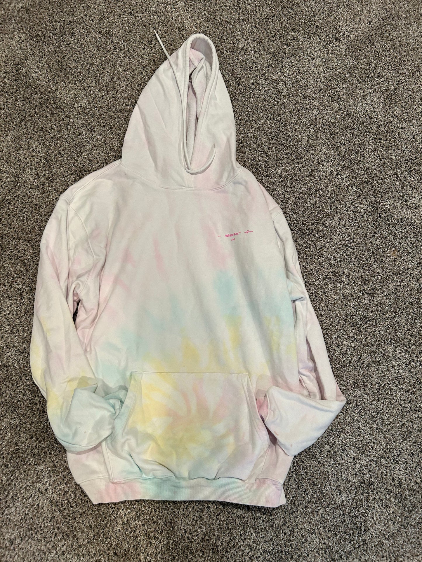 White Fox Heavy Tie-Dye Sweat Outfit